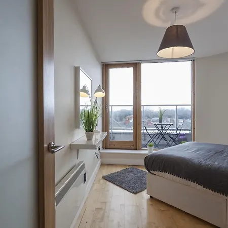 Modern By Premier City